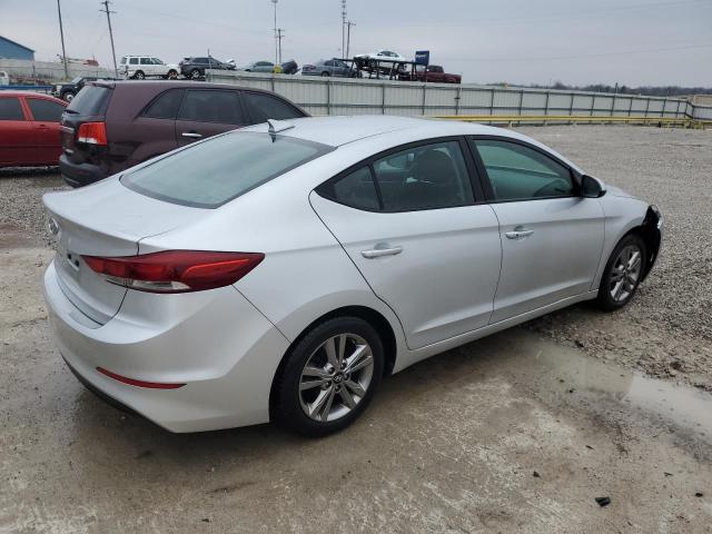  HYUNDAI ELANTRA 2018 Srebrny