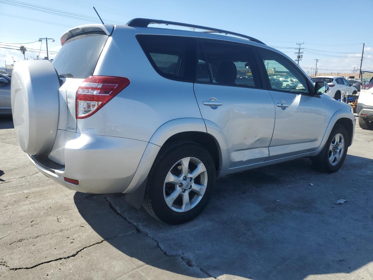 2009 Toyota RAV 4 - Image 3