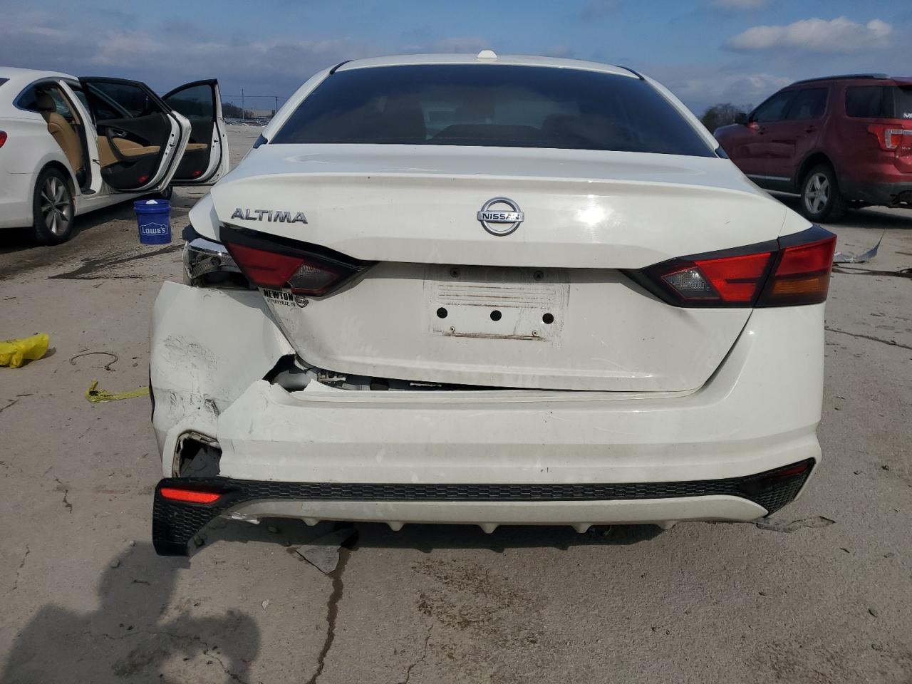 2019 Nissan Altima - Image 6