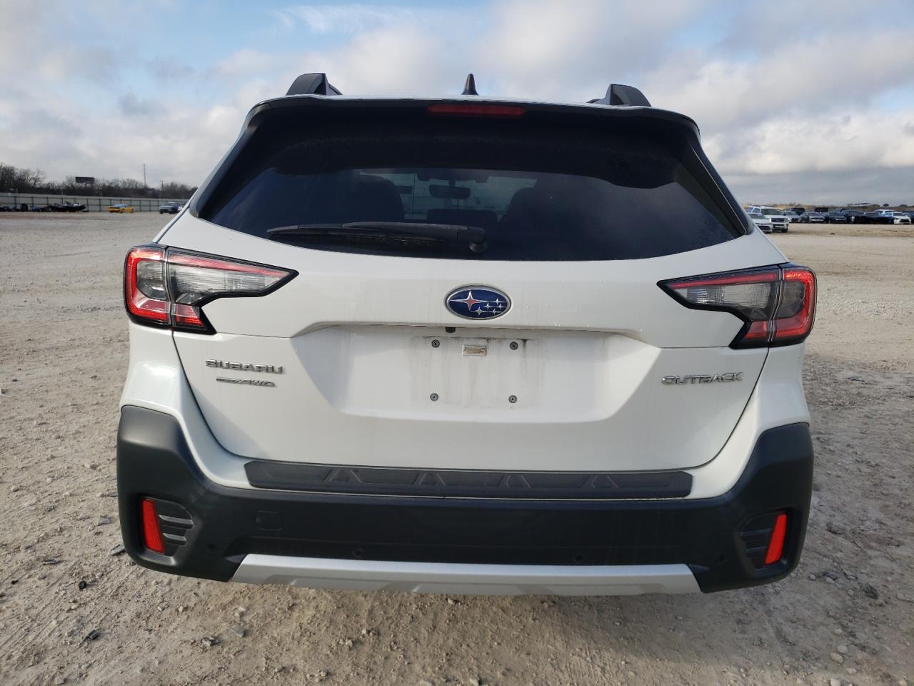 2020 Subaru Outback - Image 6