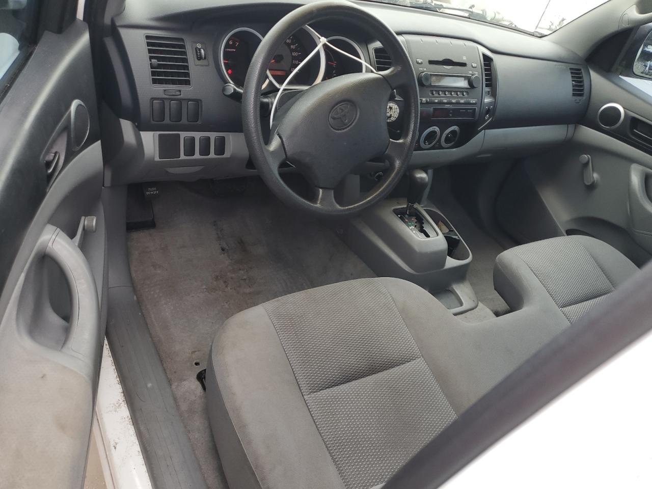 2006 Toyota Tacoma - Image 8
