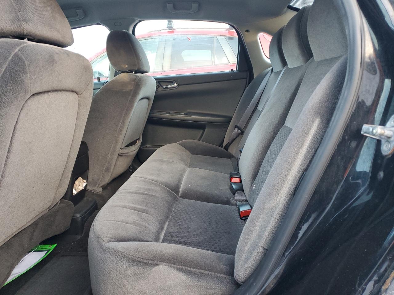 2011 Chevrolet Impala - Image 10