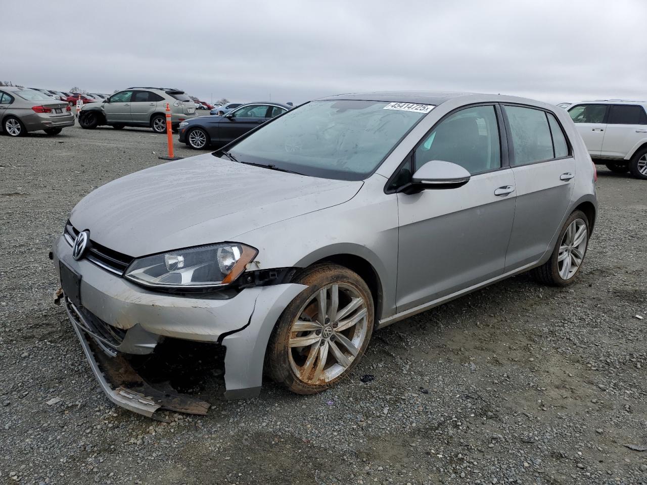 2017 Volkswagen Golf - Image 1