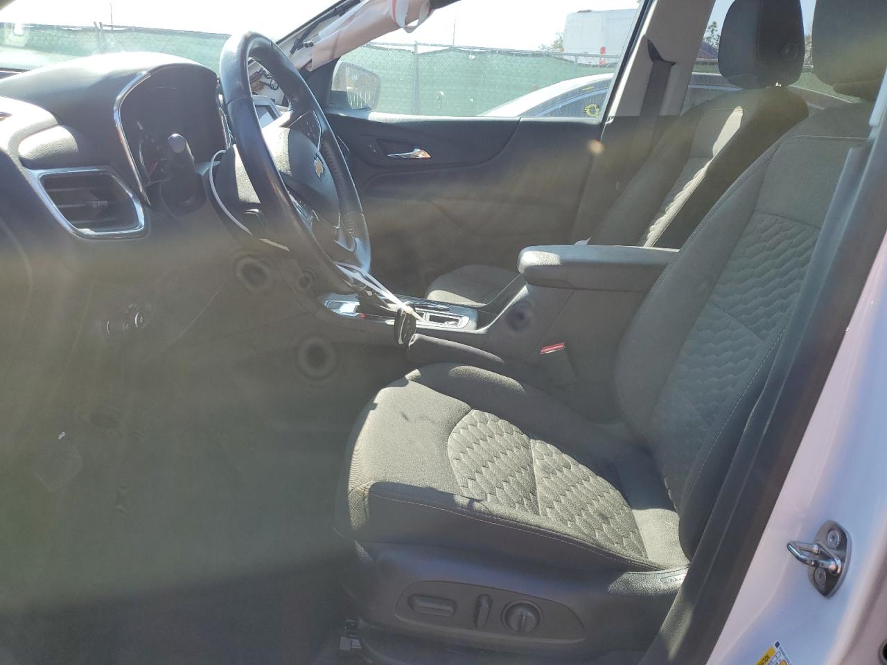 2020 Chevrolet Equinox - Image 7