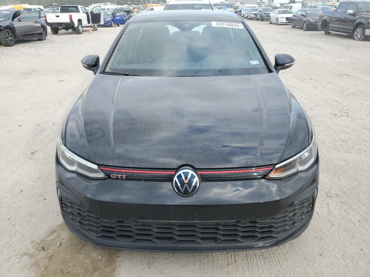 2022 Volkswagen GTI - Image 5