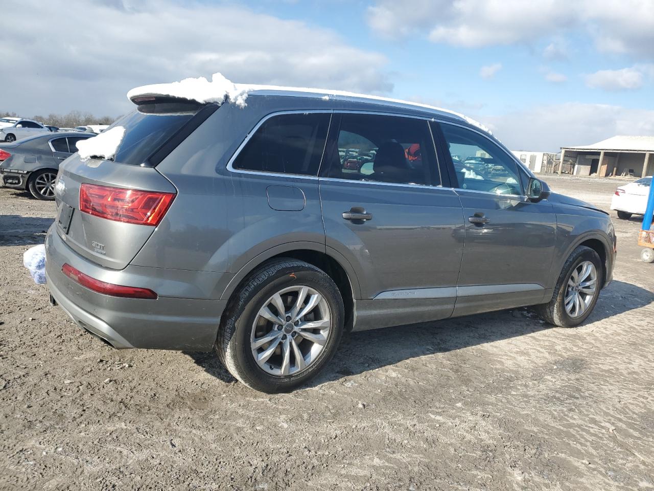 2017 Audi Q7 - Image 3