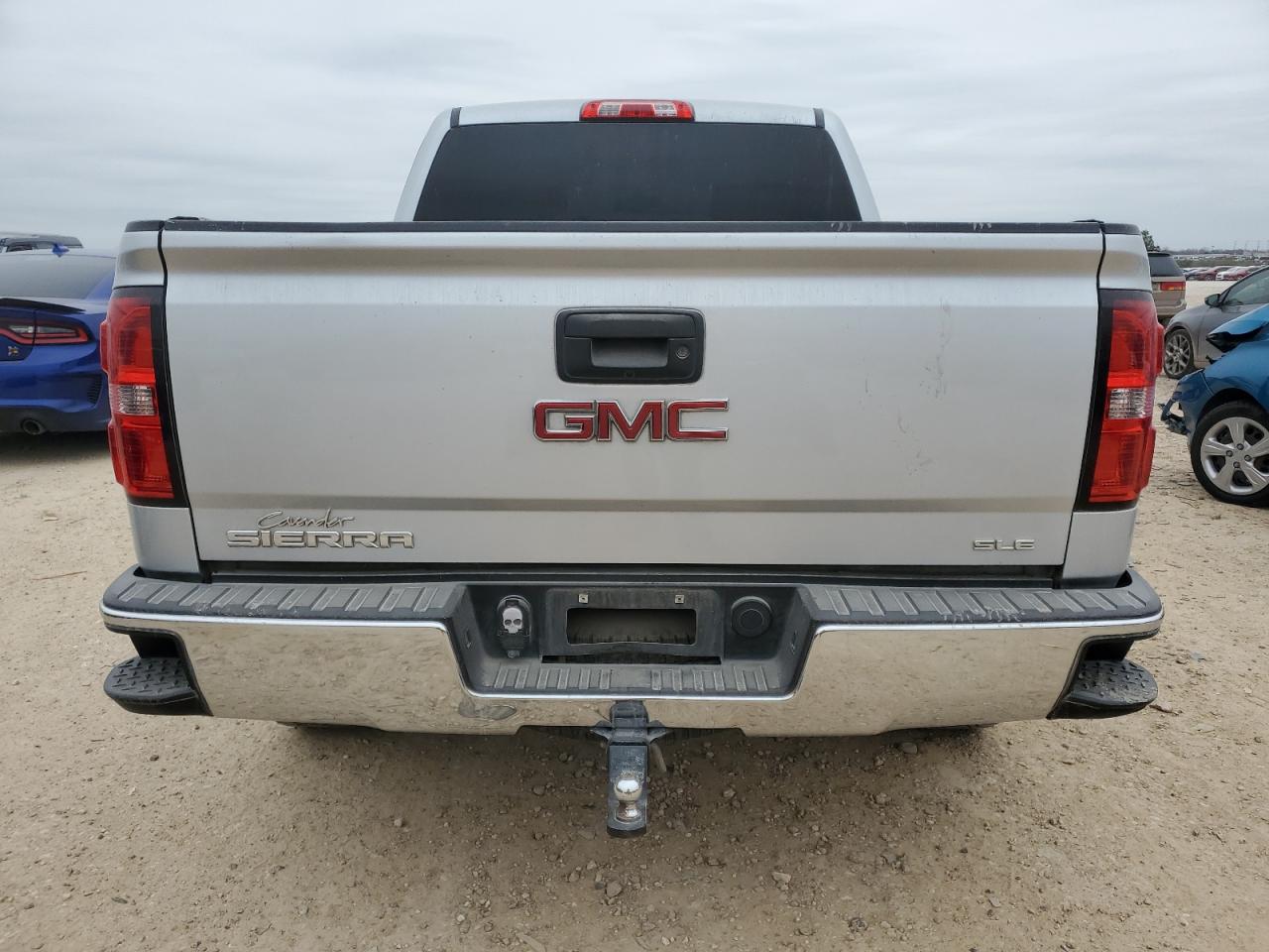 2015 GMC Sierra - Image 6