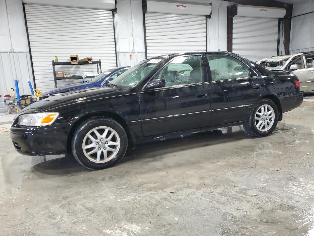 2000 Toyota Camry - Image 1