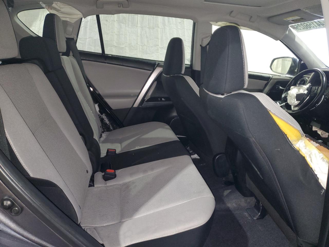 2018 Toyota RAV 4 - Image 11