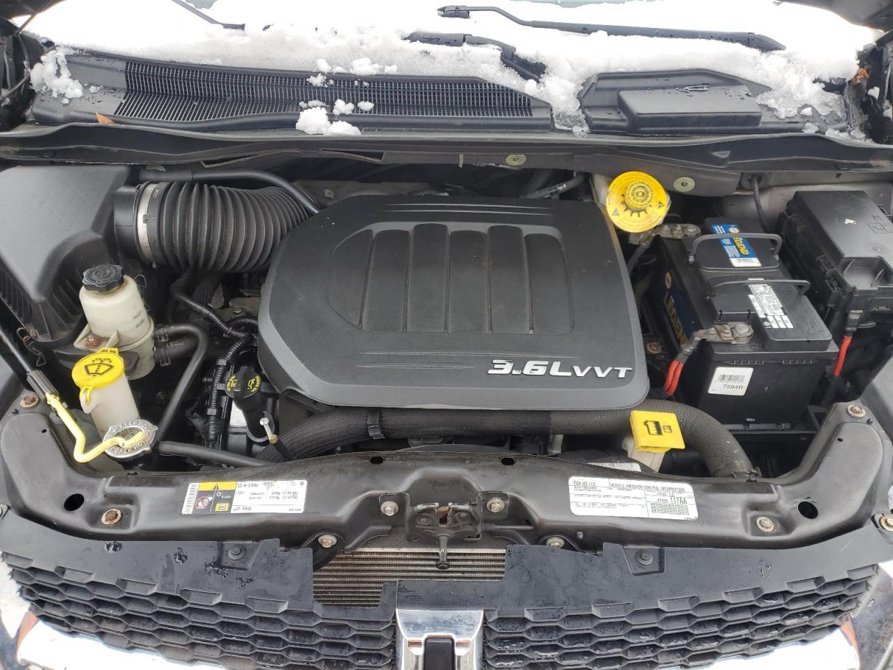 2015 Dodge Caravan - Image 12