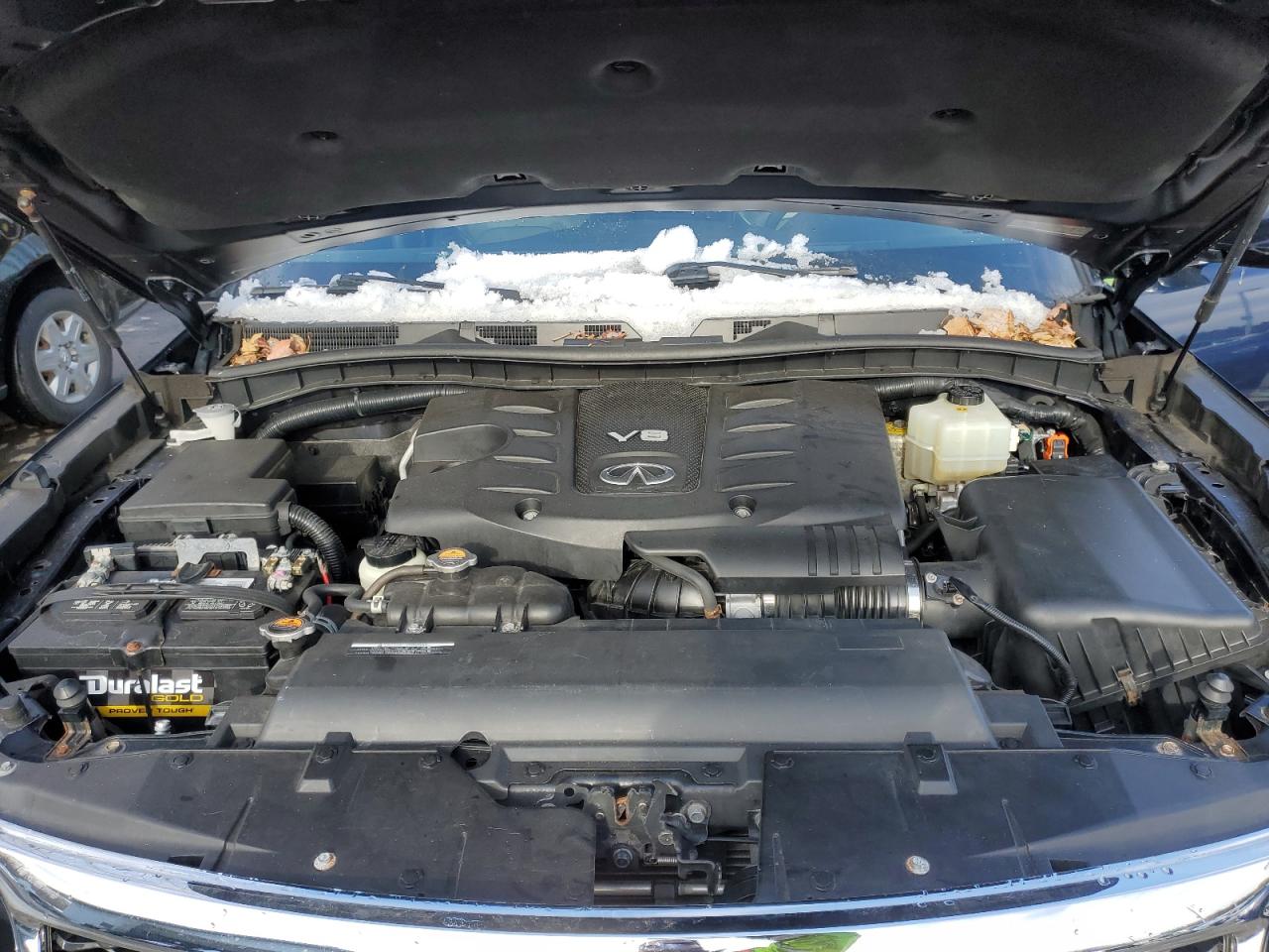 2017 Infiniti QX80 - Image 12