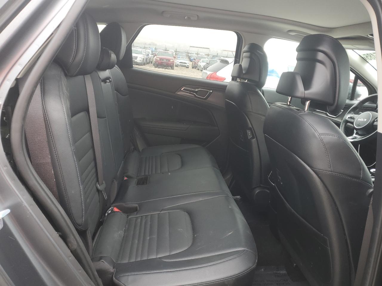2023 Kia Sportage - Image 11