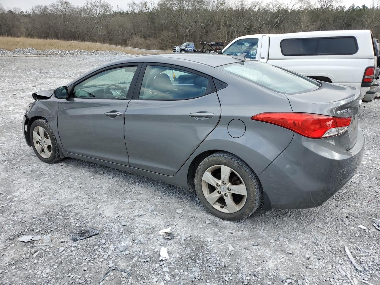 2012 Hyundai Elantra - Image 2