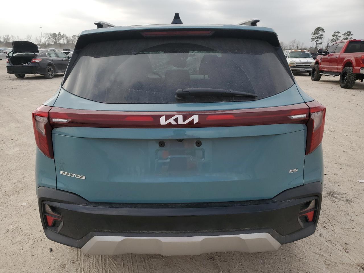 2024 Kia Seltos - Image 6