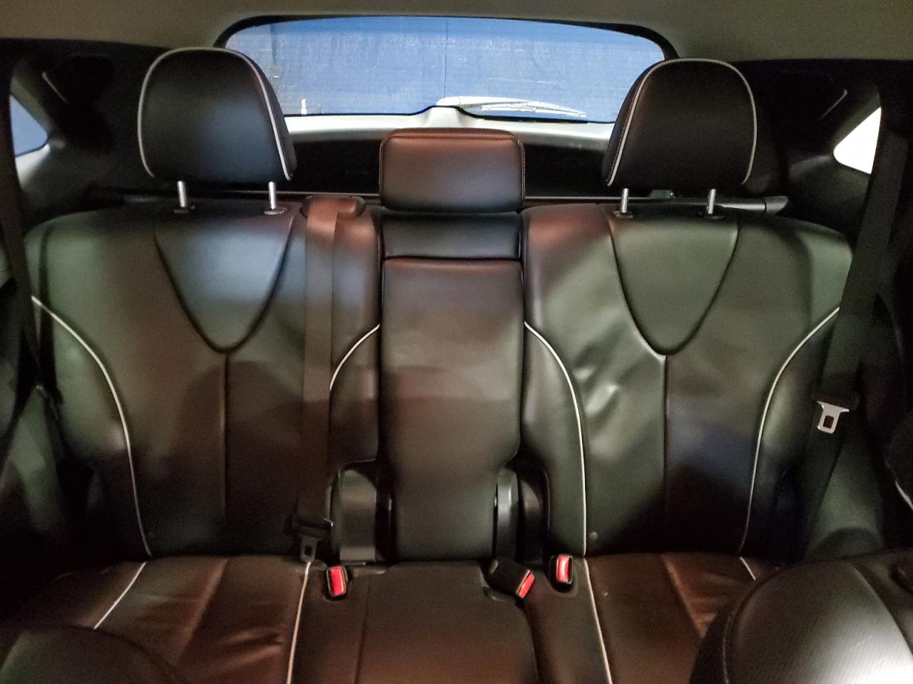 2013 Toyota Venza - Image 10