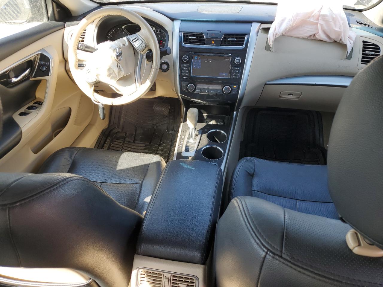 2014 Nissan Altima - Image 8