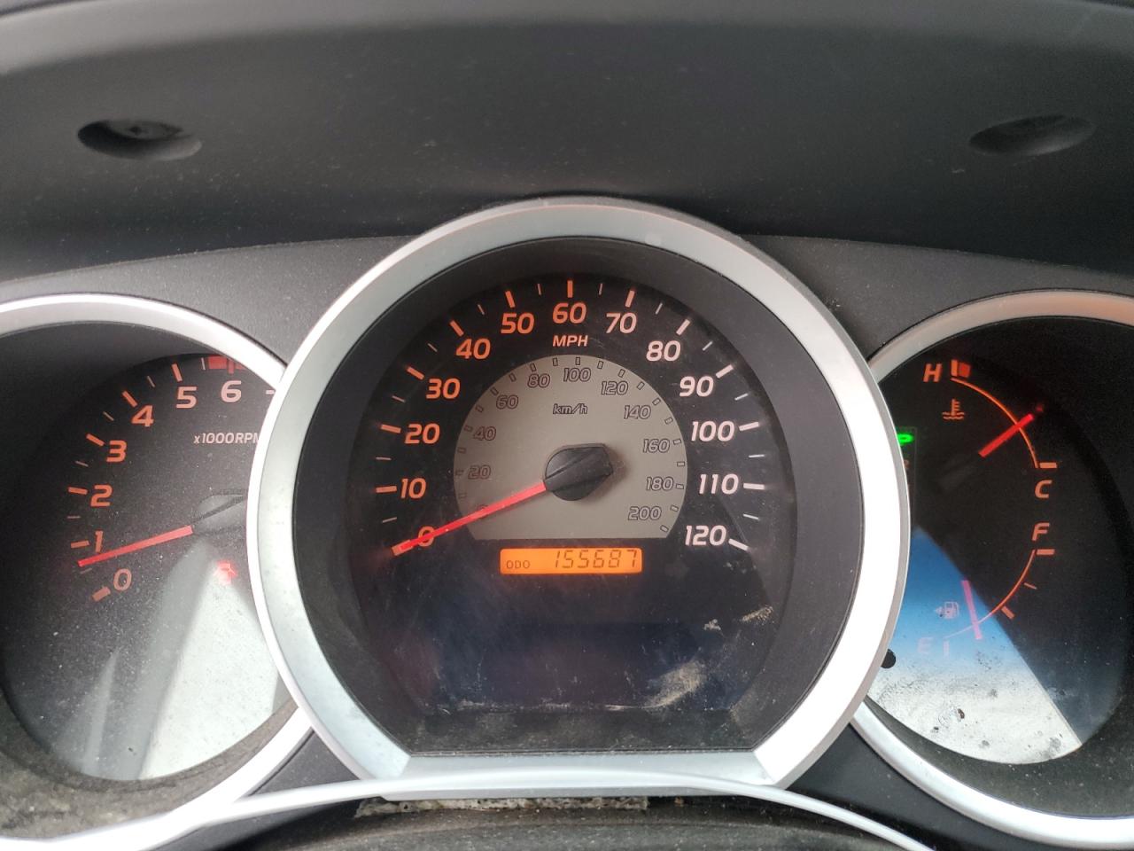 2005 Toyota Tacoma - Image 9