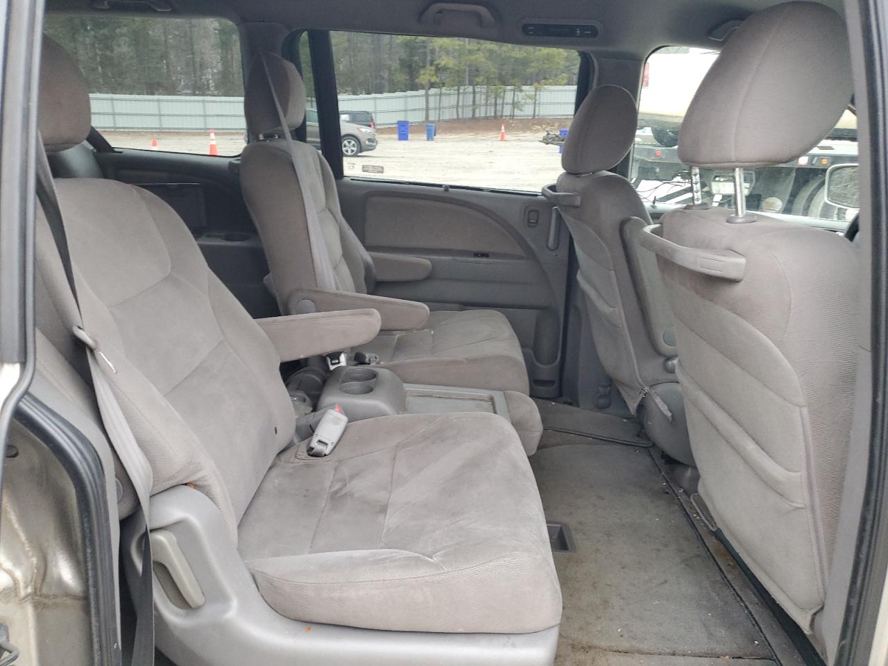2008 Honda Odyssey - Image 12
