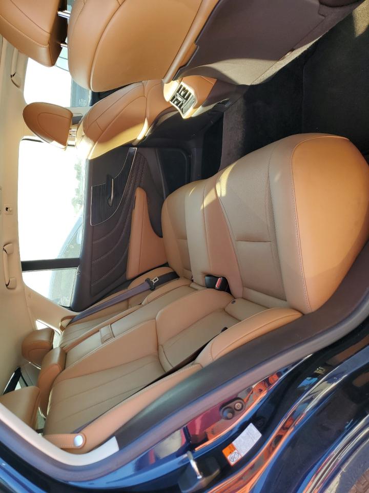 2020 Lexus LS - Image 10