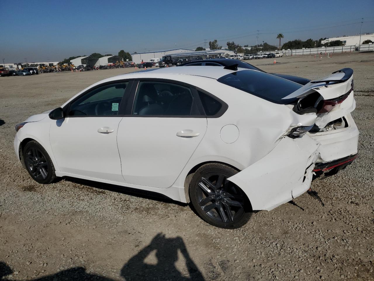 2021 Kia Forte - Image 2