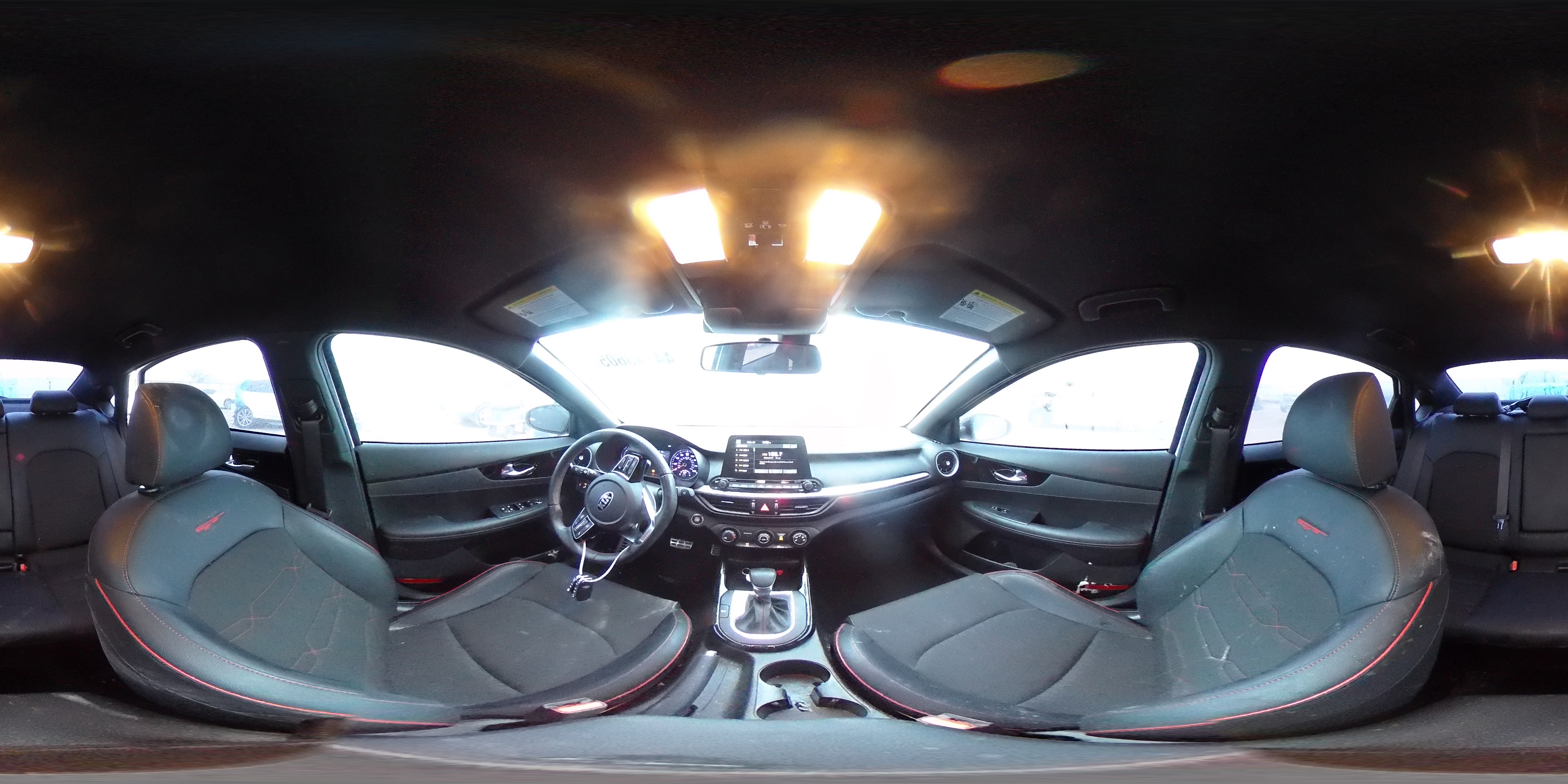 2021 Kia Forte - Image 13