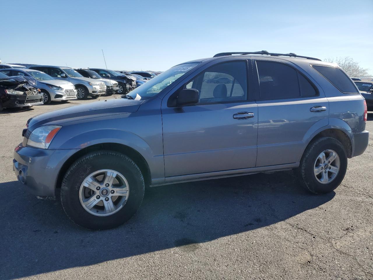 North Las Vegas, NV에서 판매 중인 2005 Kia Sorento Ex - Side