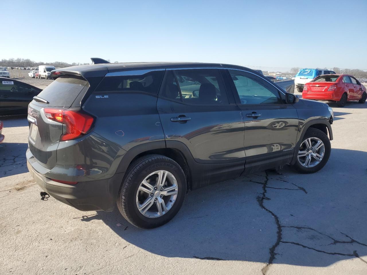 2018 GMC Terrain - Image 3