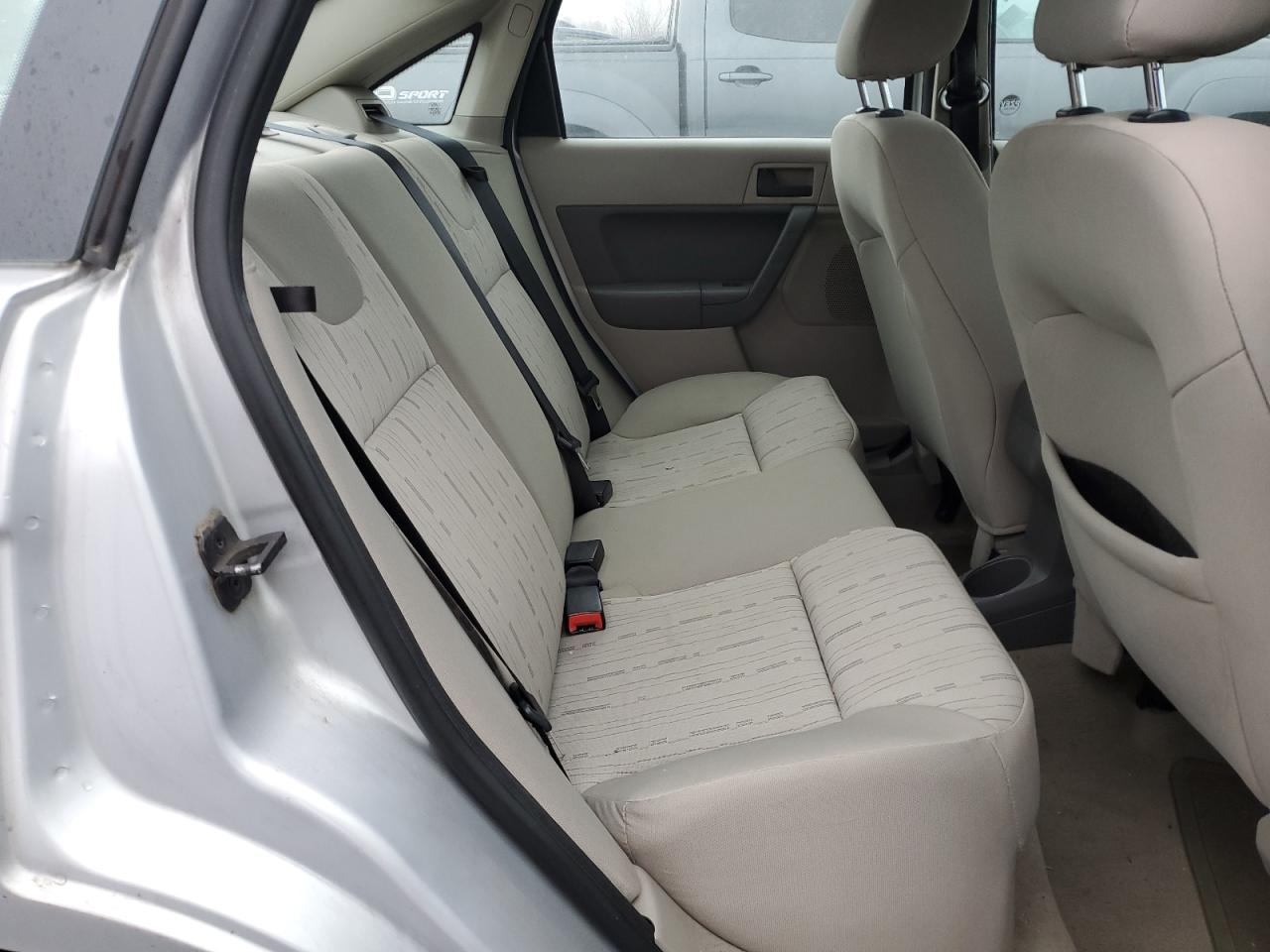 2008 Ford Focus - Image 10