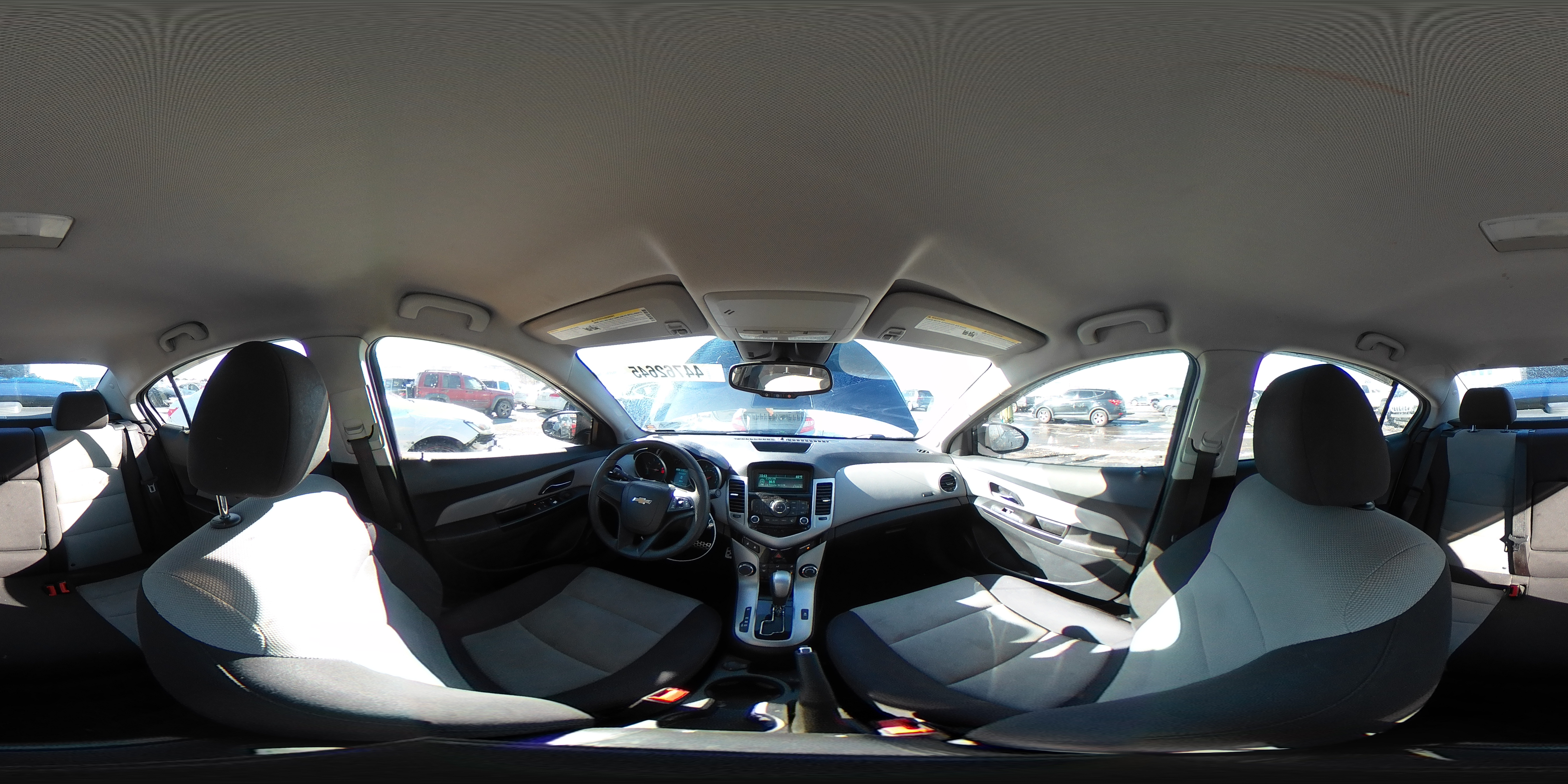 2013 Chevrolet Cruze - Image 15