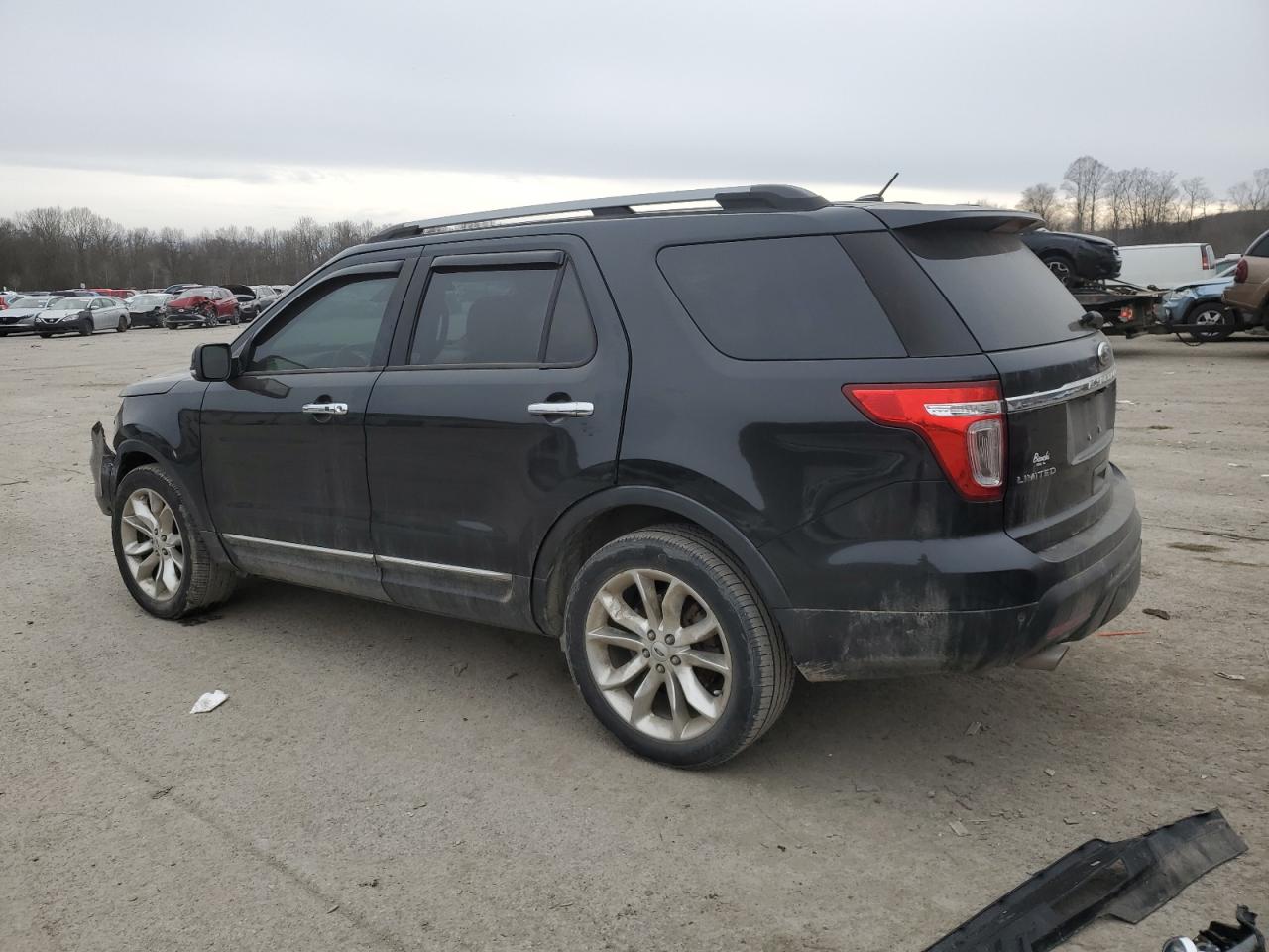 2014 Ford Explorer - Image 2