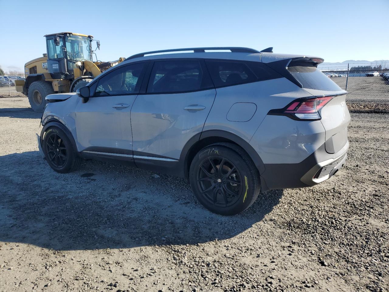 2023 Kia Sportage - Image 2