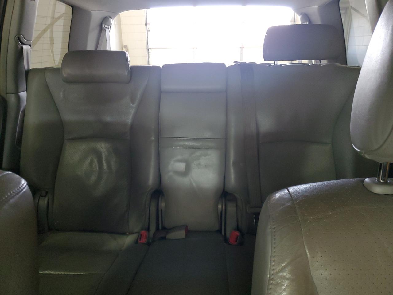 2007 Toyota Highlander - Image 10