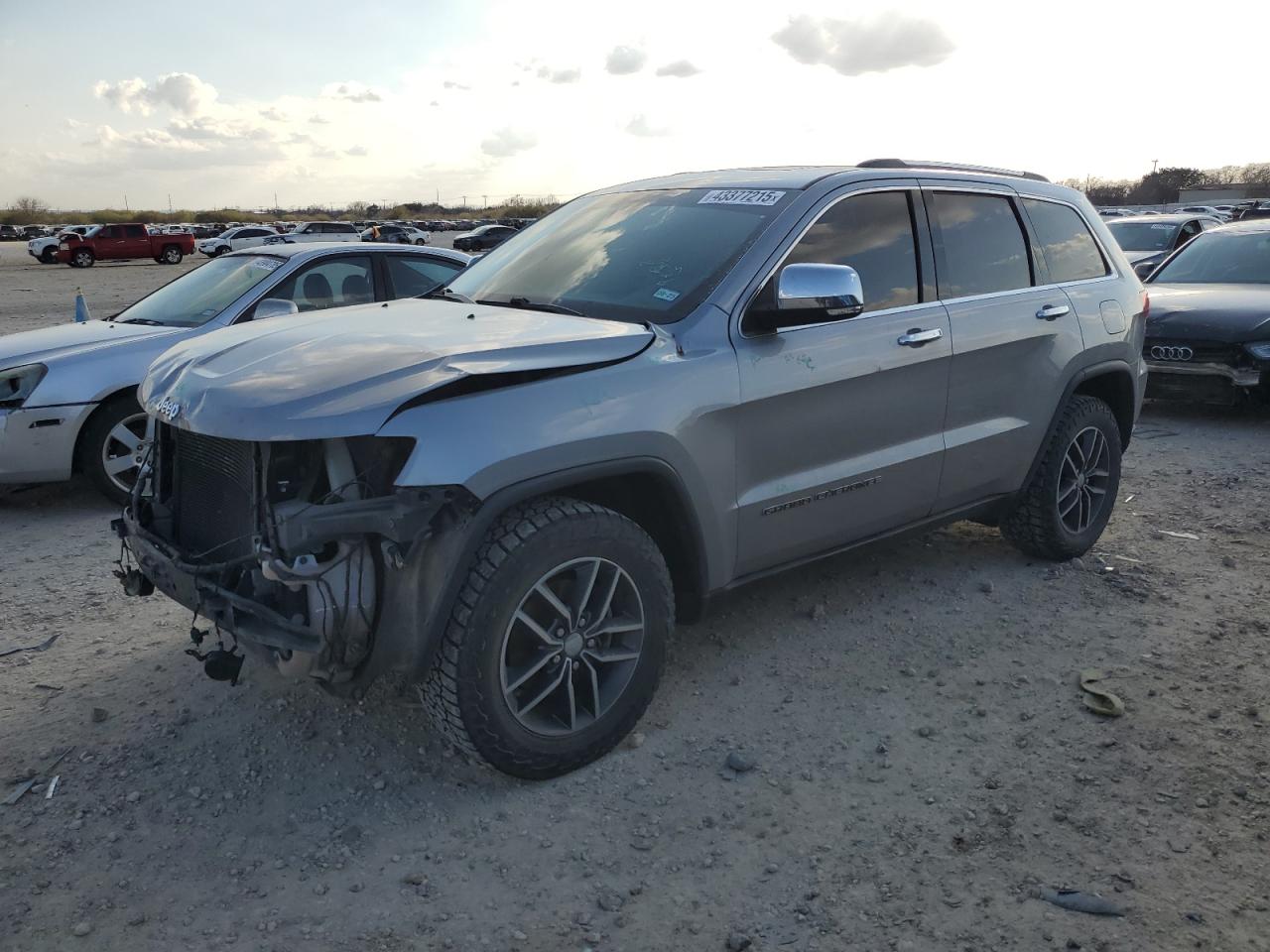 2017 Jeep Grand Cherokee - Image 1