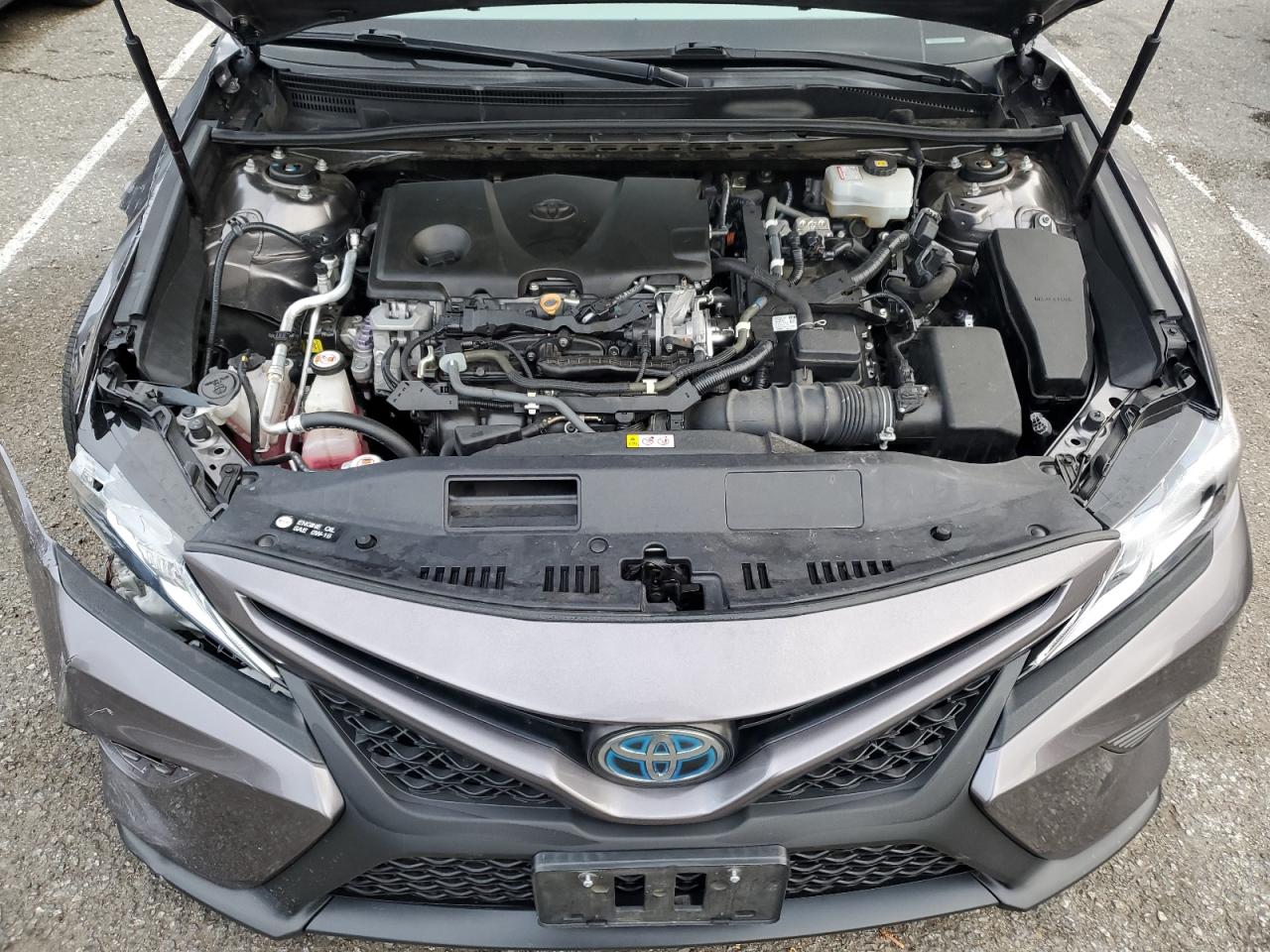 2019 Toyota Camry - Image 11