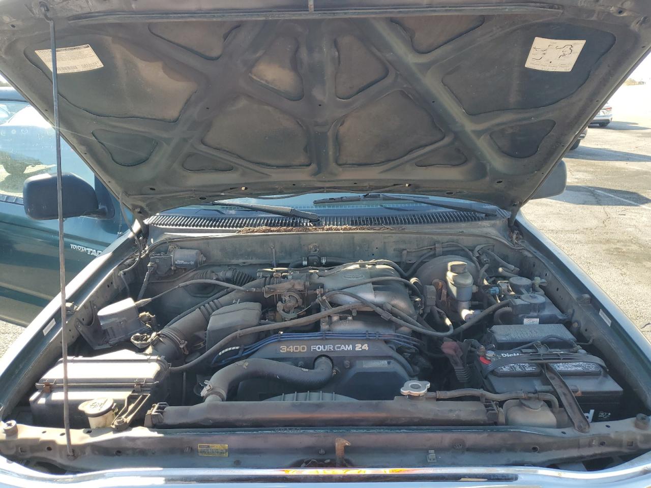 2001 Toyota Tacoma - Image 11