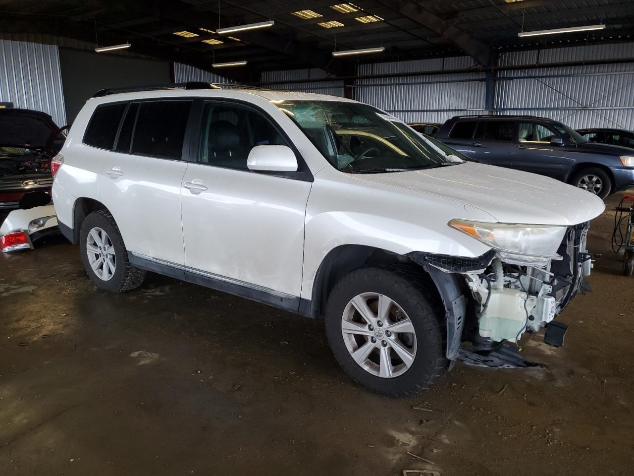 2013 Toyota Highlander - Image 4