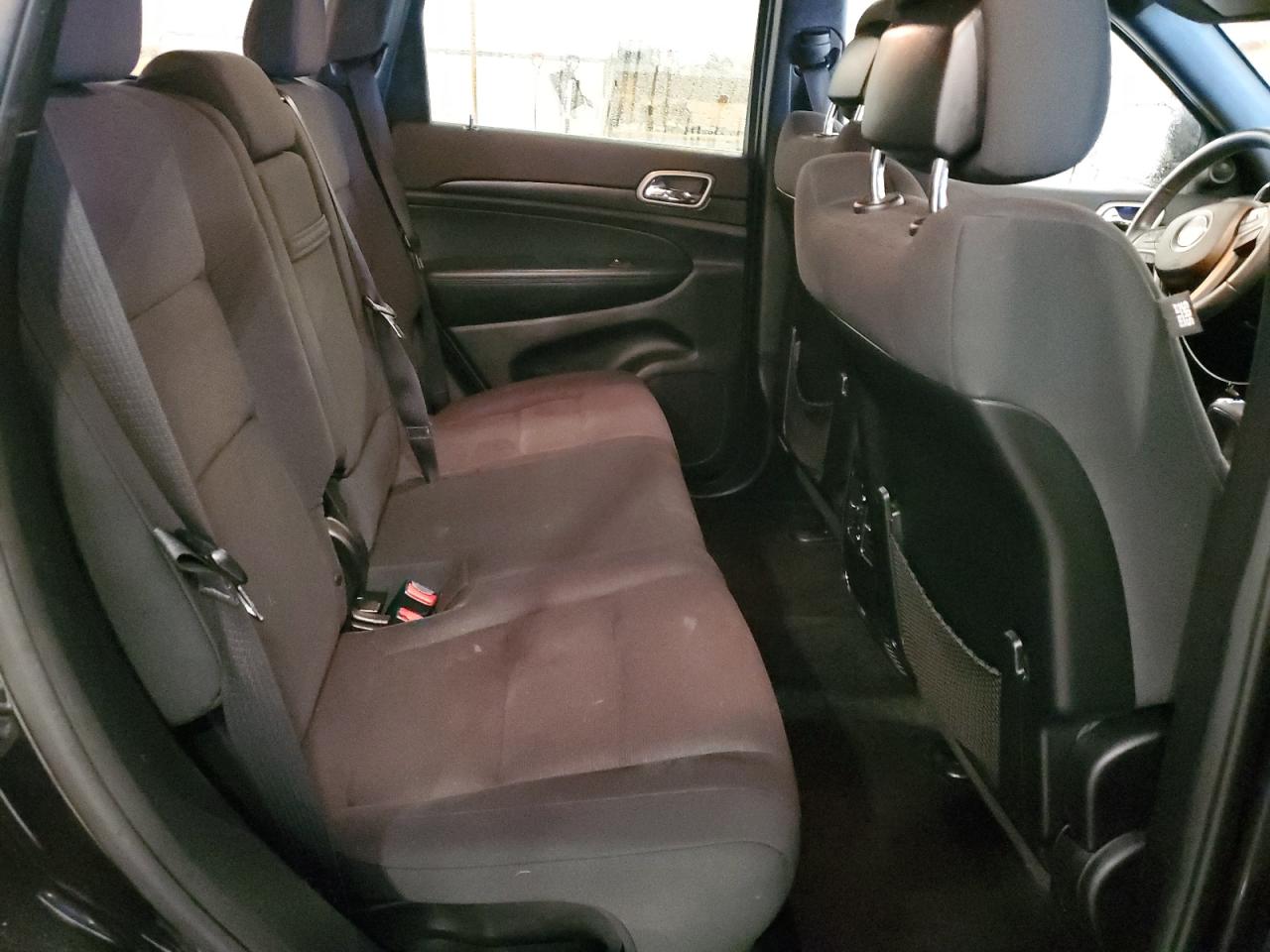 2014 Jeep Grand Cherokee - Image 11