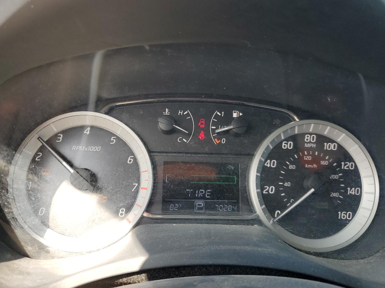 2014 Nissan Sentra - Image 9