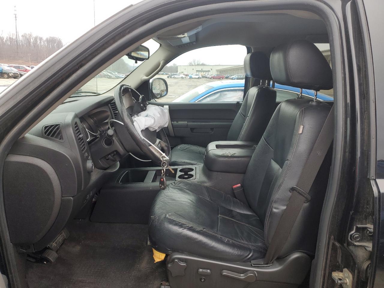 2010 GMC Sierra - Image 7