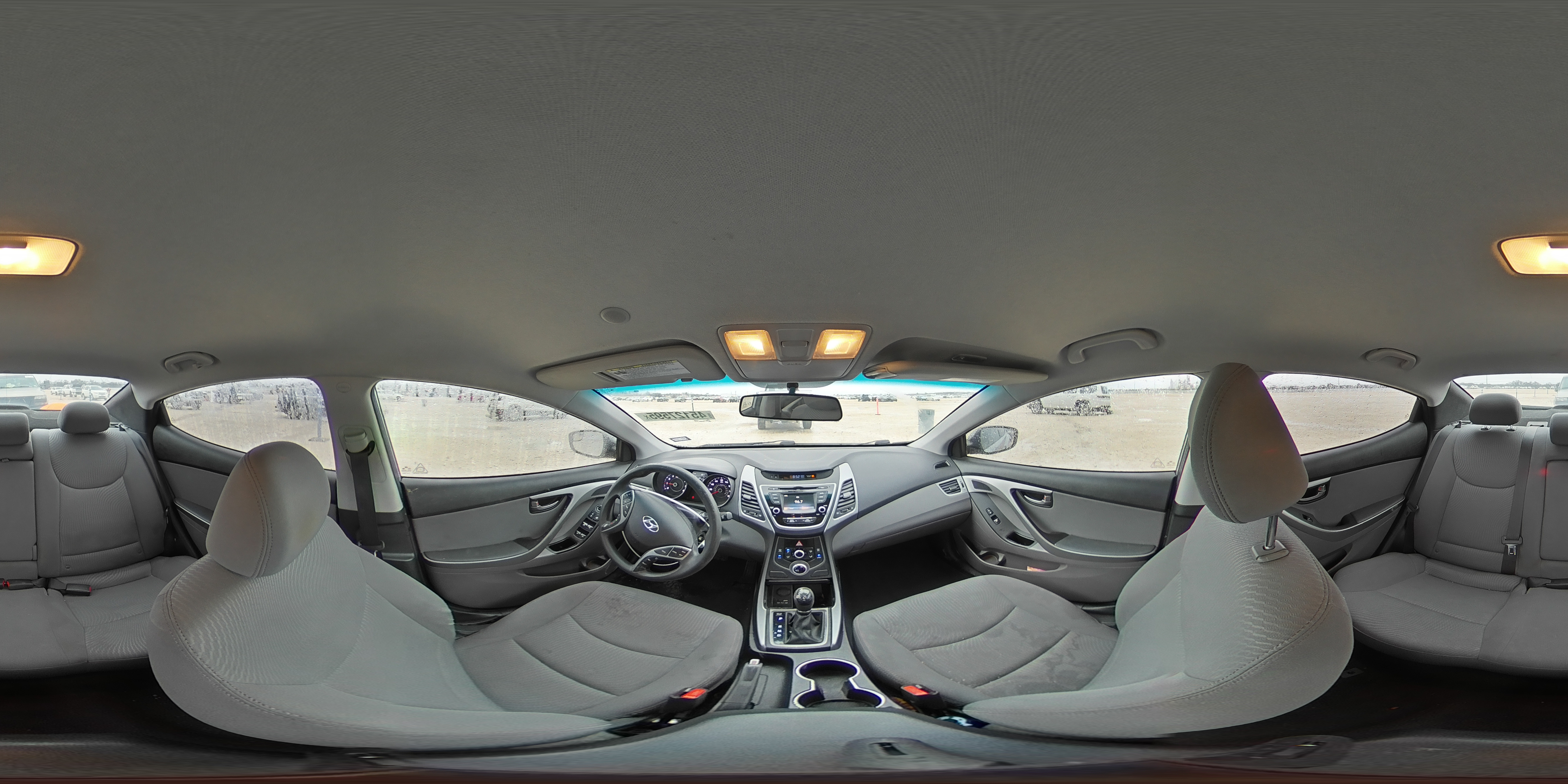 2015 Hyundai Elantra - Image 12