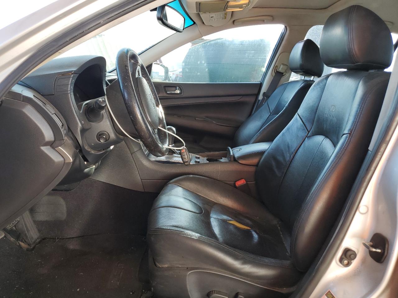 2010 Infiniti G - Image 7
