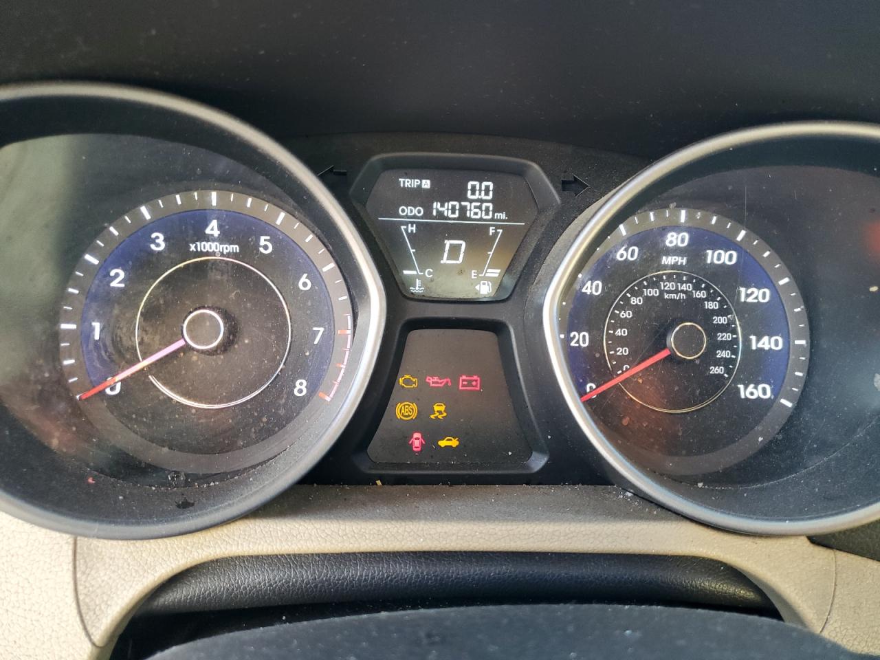 2013 Hyundai Elantra - Image 9
