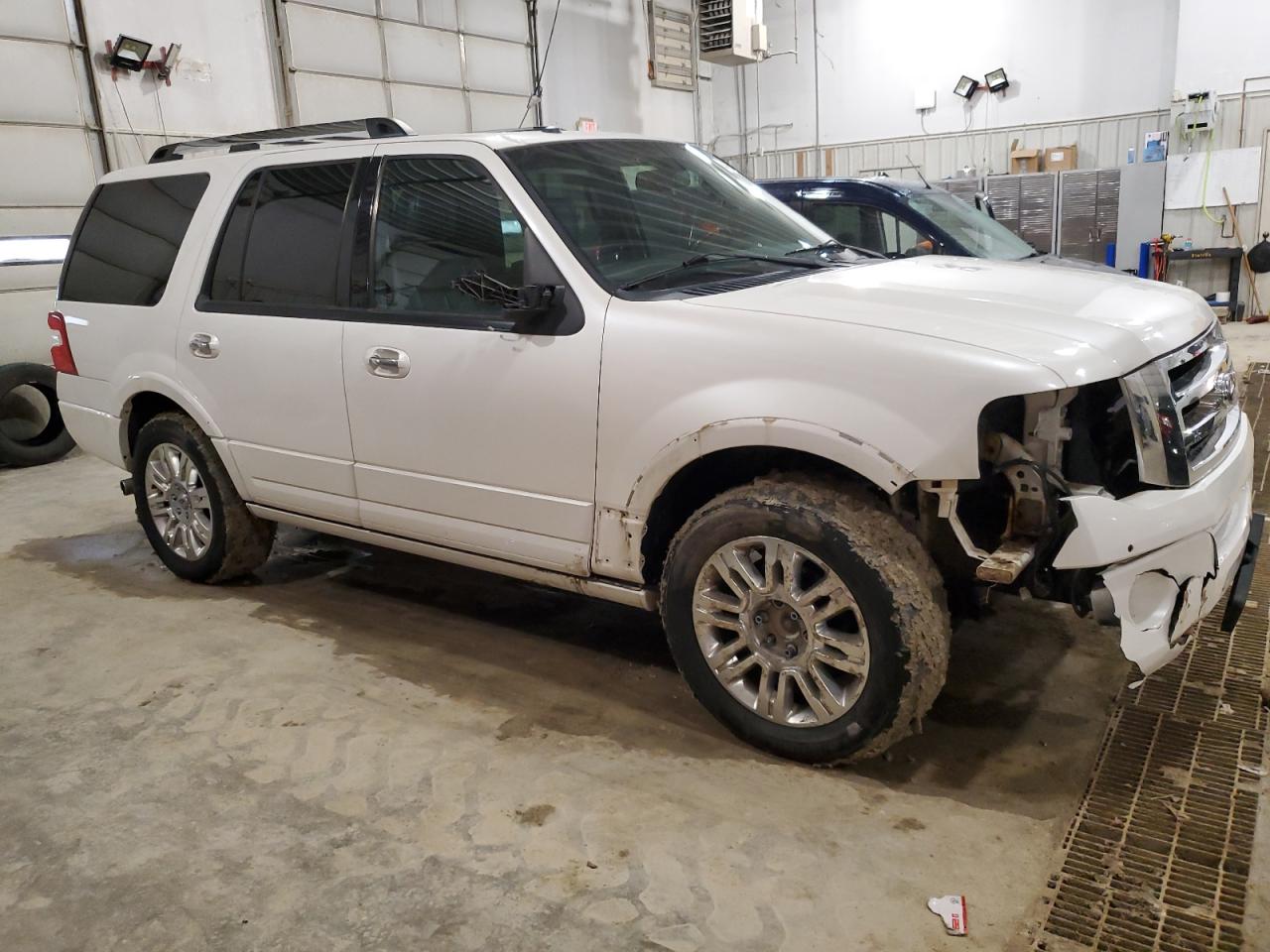 2014 Ford Expedition - Image 4