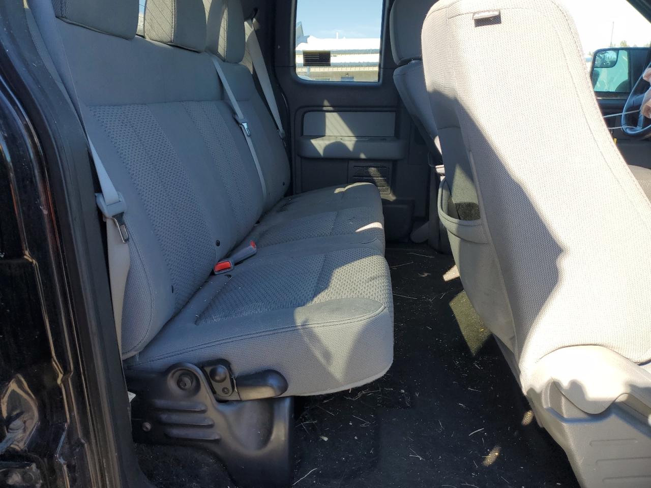 2012 Ford F-150 - Image 11
