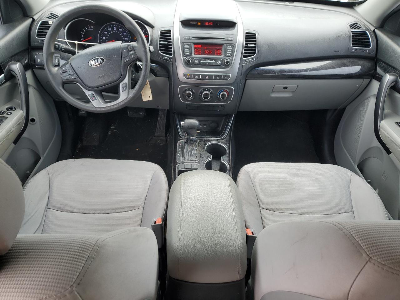 2015 Kia Sorento - Image 8