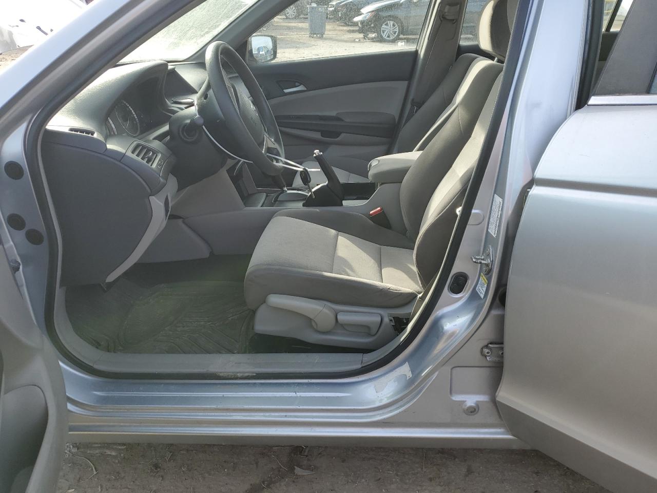 2008 Honda Accord - Image 7