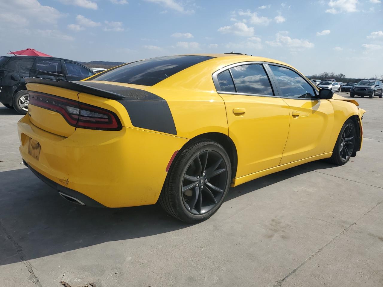 2017 Dodge Charger - Image 3