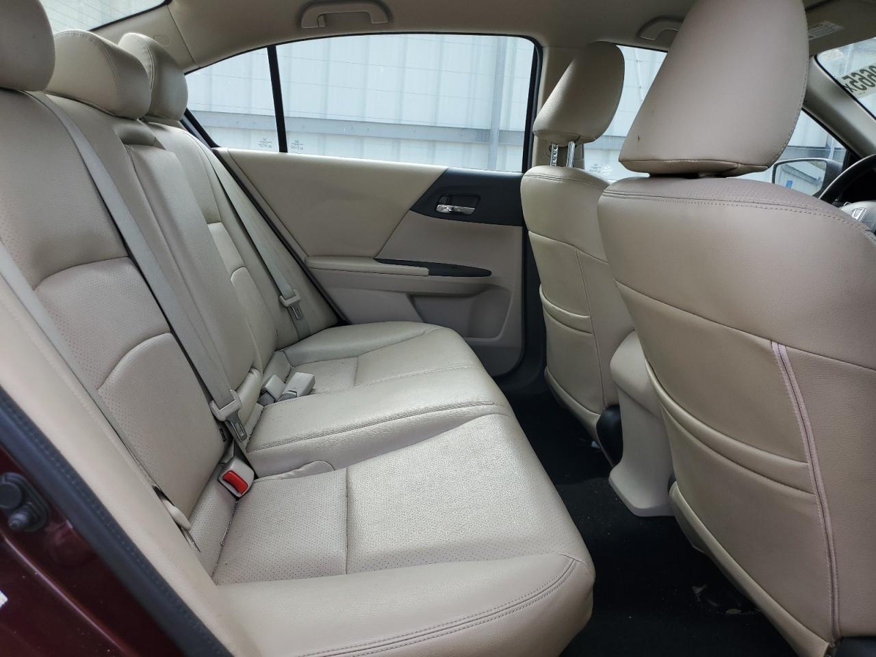 2014 Honda Accord - Image 10
