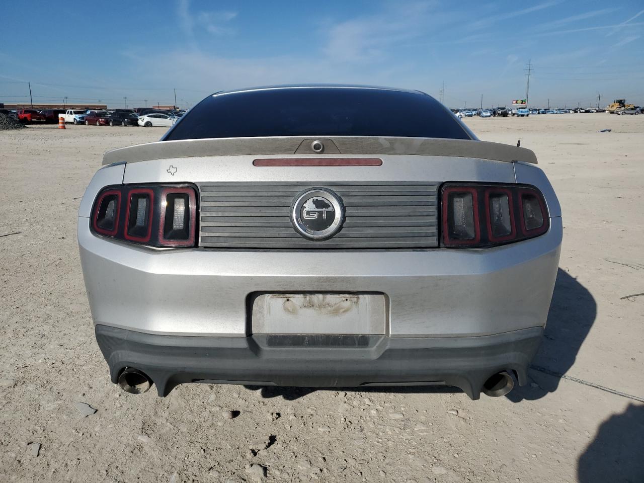 2011 Ford Mustang - Image 6