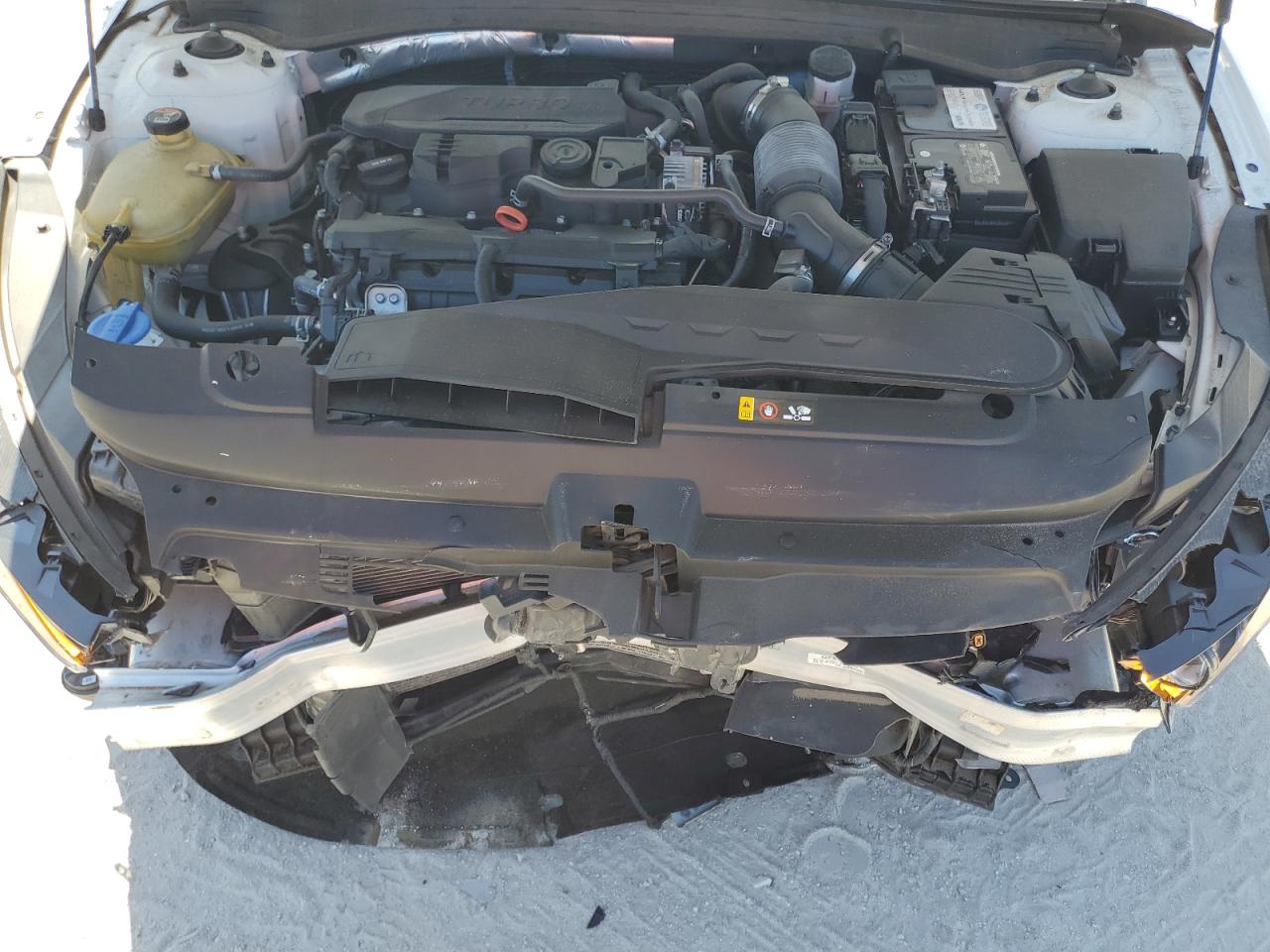 2021 Kia K5 - Image 12